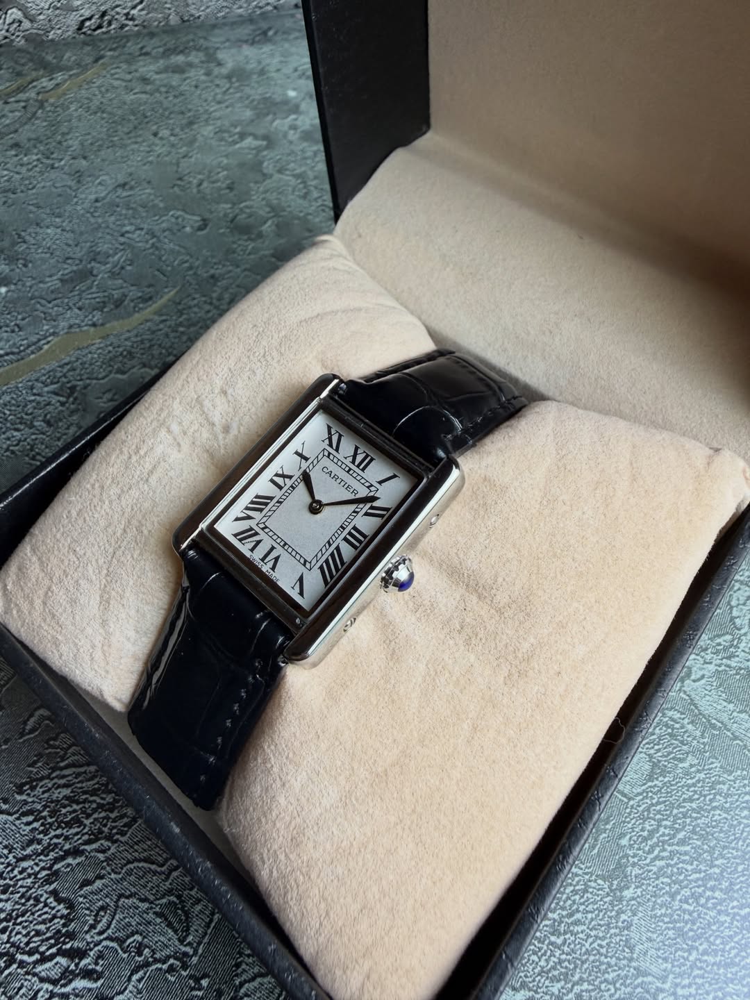 WHITE DIAL BLACK STRAP